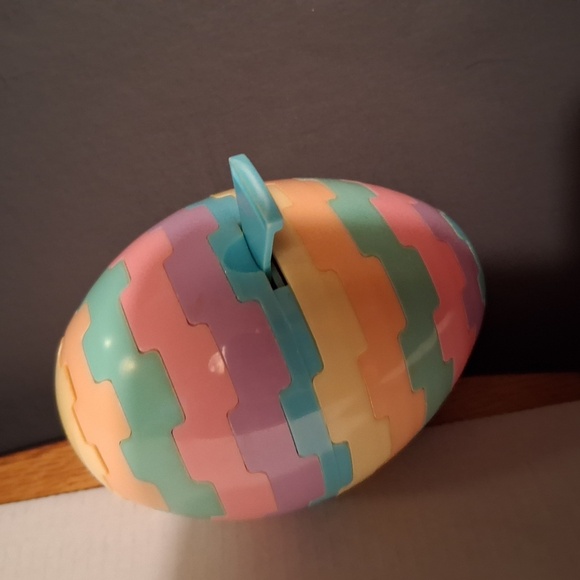 Easter Egg 3D Puzzle - Picture 3 of 3